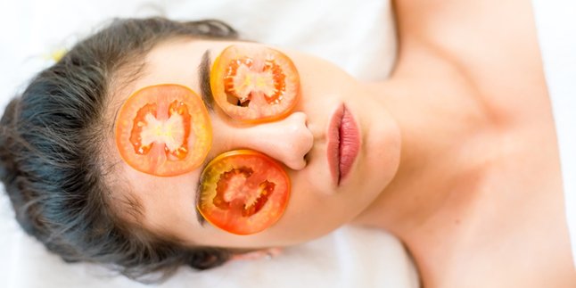 21 Cara Memutihkan Wajah Dengan Tomat, Ampuh dan Gampang Banget Caranya!