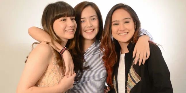 3 Artis Remaja Cantik Ini Didapuk Jadi Cover Seri Novel 'SECOND CHANCE'