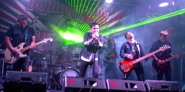 "Lagu Kau Menghilang Itu Racun!"