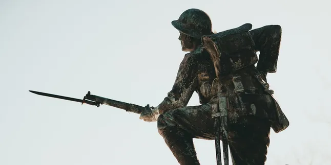 350 Kata Kata Hari Pahlawan yang Menginspirasi - Penuh Semangat