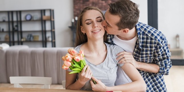 61 Kata Romantis buat Suami yang Menyentuh Hati dan Menggoda, Bikin Hubungan Makin Harmonis