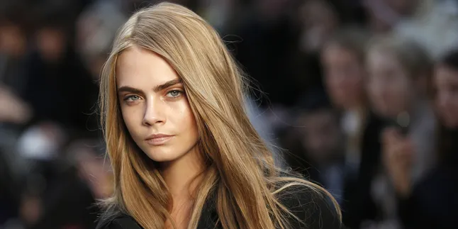 38 Selebriti Ini Super Cantik Tanpa Make-Up!