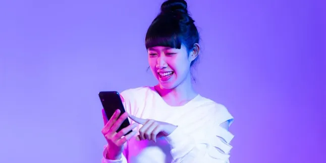 4 Gaya Gen Z dalam Main Media Sosial, Ada yang Related dan Berasa Kamu Banget?