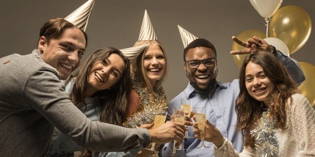 45 Birthday Words for Cool and Meaningful Friends