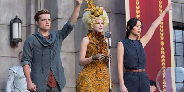 5 Adegan Emosional Ini Bikin Kamu Wajib Tonton 'CATCHING FIRE'