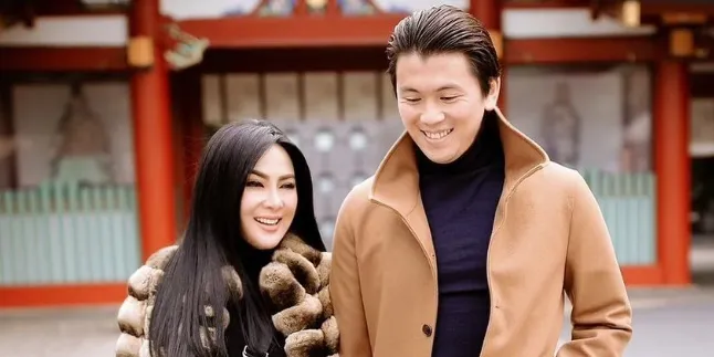 5 Artis Ini Menikah dengan Mas Kawin Fantastis, Ada yang Diberi Satu Set Perhiasan Bertabur Berlian Utuh