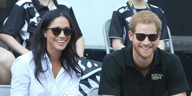 5 'Bukti' Pertunangan Pangeran Harry & Meghan Markle 5 'Bukti' Pertunangan Pangeran Harry & Meghan Markle