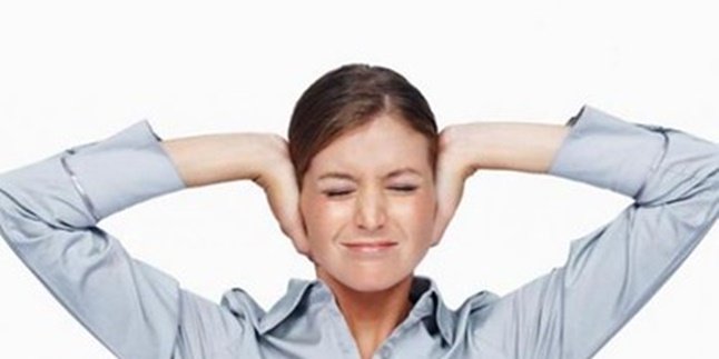 5 Cara Mengatasi Telinga Berdengung, Ketahui Juga Penyebabnya