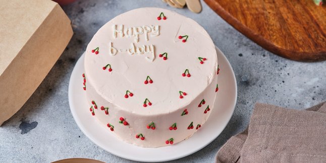 Korean Minimalist Cake Design | White Pink Palette Perfection – Kindori  Moments Sdn Bhd (796564-U)