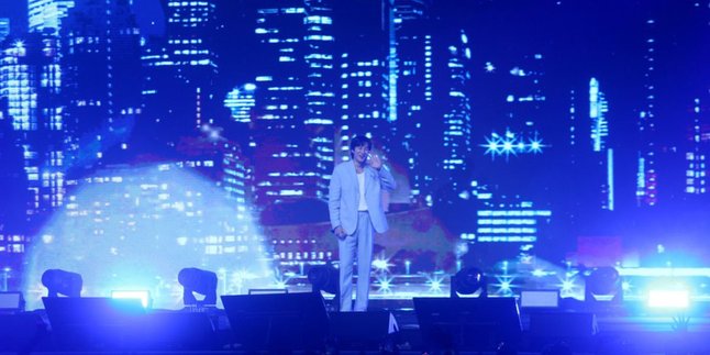 5 Fans Service Ahn Bo Hyun Steals Fans' Hearts at HELLO 2024 ASIA TOUR FANMEETING in JAKARTA