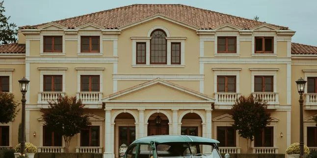 5 Inspirasi Model Rumah American Classic Terbaru, Dekorasi Simpel dan Bikin Nyaman