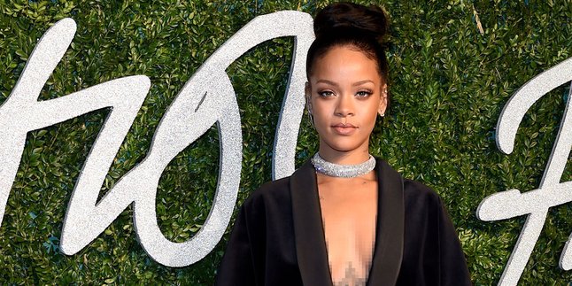 5 Lagu Hits Rihanna Yang Hampir Dinyanyikan Penyanyi Lain