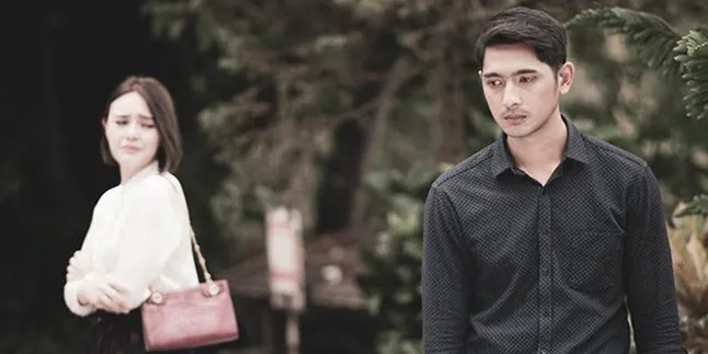 5 Momen Mesra Andin dan Al Saling Menggenggam Tangan yang Bikin Ibu-Ibu Patah Hati 5 Momen Mesra Andin dan Al Saling Menggenggam Tangan yang Bikin Ibu-Ibu Patah Hati