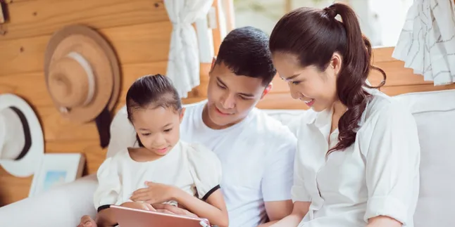 5 Perabotan Wajib yang Bisa Menghiasi Ruang Keluarga Millennial