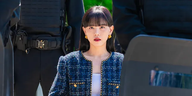 5 Potret Lee Chae Min dan Kang Ha Na Reuni di Drama Korea 'CASHERO', Kali Ini Jadi Penjahat