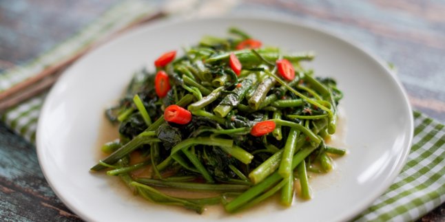 These 5 Seafood Restaurants in Jakarta Offer Delicious Stir-Fried Water Spinach