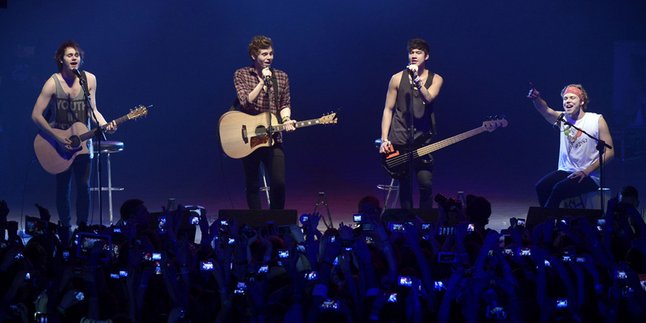 5 Seconds Of Summer 'Hancurkan' Lagu American Idiot