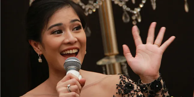 5 Selebriti Cantik Banget Dalam Balutan Kebaya