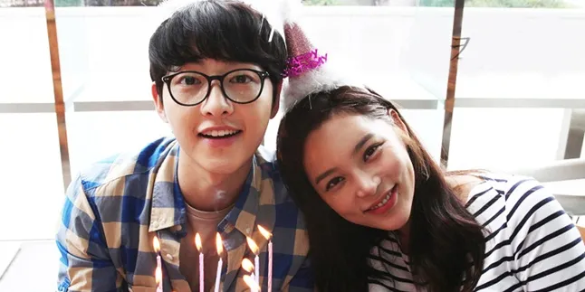 5 Tahun Nikah, 'Mantan' Song Joong Ki Gugat Cerai Suami 5 Tahun Nikah, 'Mantan' Song Joong Ki Gugat Cerai Suami
