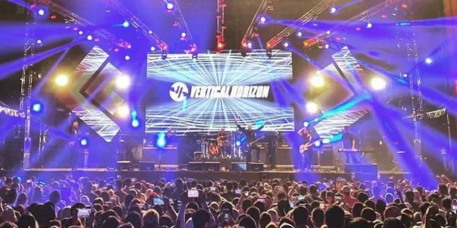 5 Ucapan Bahasa Indonesia oleh Vokalis Vertical Horizon di The 90's Festival, Fasih!