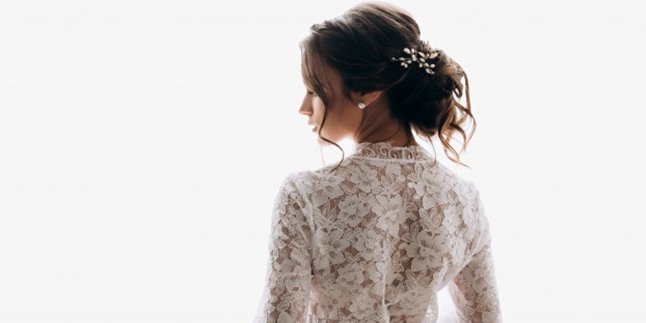 56 Heartbreaking Left Behind Wedding Words, Willing to Let Go Even Though It Hurts