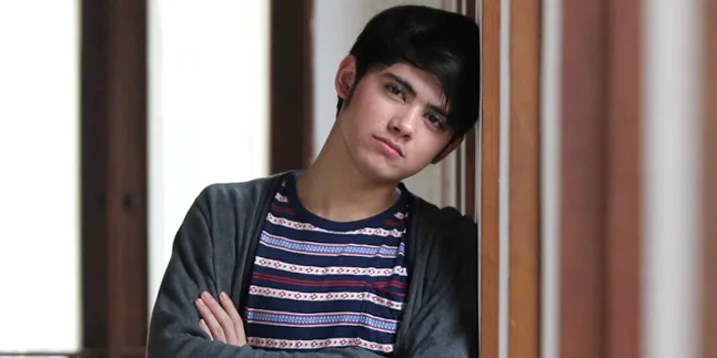 6 Artis Cowok Berusia 20 Tahun Lebih Dengan Followers IG Jutaan