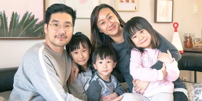 6 Interesting Facts about Mama Gina Kimbab Family, Never Angry at Children and Expert in Cooking Korean Food - Indonesia