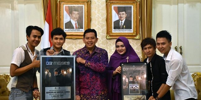 6 Platinum di Malaysia, De'Meises Gandeng Shiha Zikir