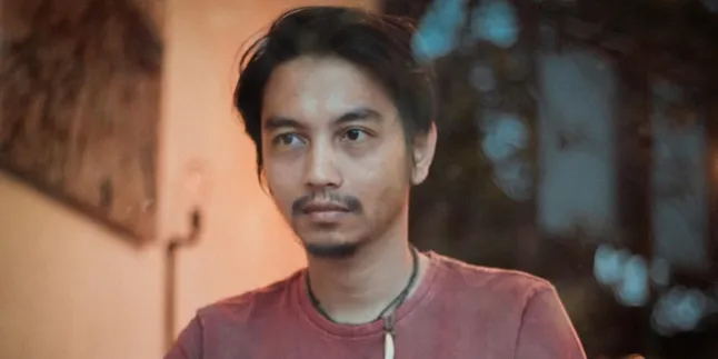 6 Rekomendasi Buku Fiersa Besari, Kisah Perjalanan Cinta dan Kehidupan