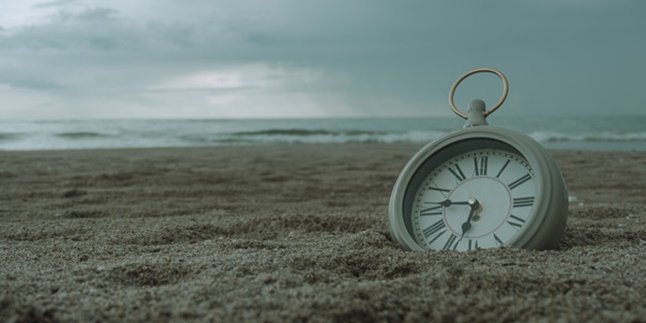 66 Meaningful and Inspirational Quotes about Time, Ignite Spirit and Motivation in Life