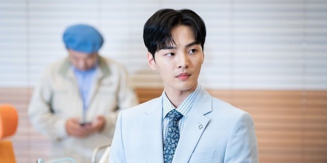 7 Cool Blazer Styles ala Kim Min Jae in 'DALI AND COCKY PRINCE', Suitable for Monday - Sunday Outfit Inspiration