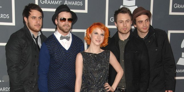 7 Lagu Paramore Yang Mungkin Kamu Lupakan