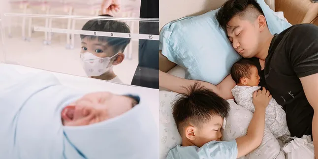 7 Potret Senangnya Arthur Anak Sulung Chef Arnold Punya Adik, Dicium Terus - Bikin Gemas 7 Potret Senangnya Arthur Anak Sulung Chef Arnold Punya Adik, Dicium Terus - Bikin Gemas