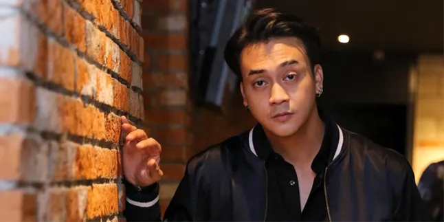 7 Tahun Nikah, Dimas Andrean & Istri Masih Berjuang Dapatkan Keturunan 7 Tahun Nikah, Dimas Andrean & Istri Masih Berjuang Dapatkan Keturunan