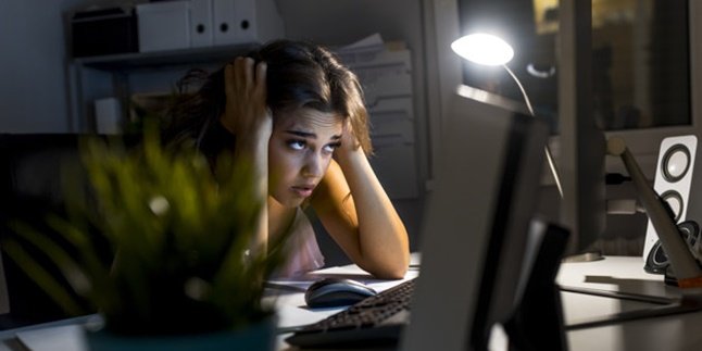 8 Negative Effects of Staying Up Late on Health, Beware It Can Decrease Brain Function