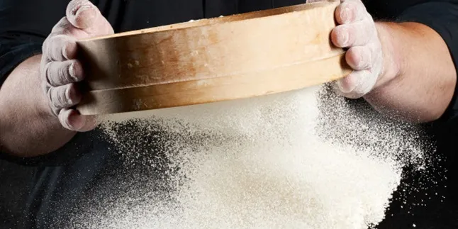 8 Resep Klapertart Mudah dan Lembut Ala Rumahan, Cocok untuk Hidangan Buka Puasa