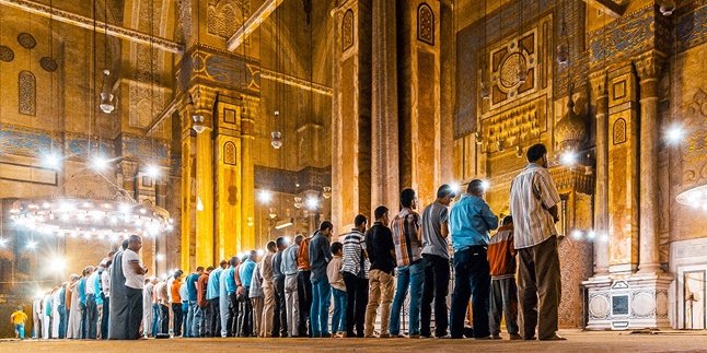 9 Keutamaan Sholat Tahiyatul Masjid yang Istimewa, Bisa Mencerminkan Ketakwaan dan Keimanan
