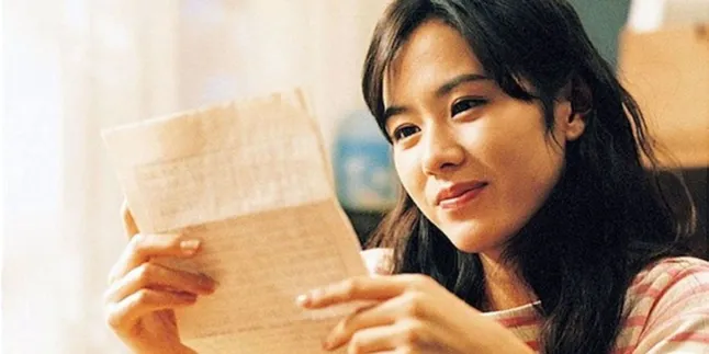 9 Rekomendasi Film Korea Romcom Lawas, Penuh Cinta Bercampur Tawa 9 Rekomendasi Film Korea Romcom Lawas, Penuh Cinta Bercampur Tawa