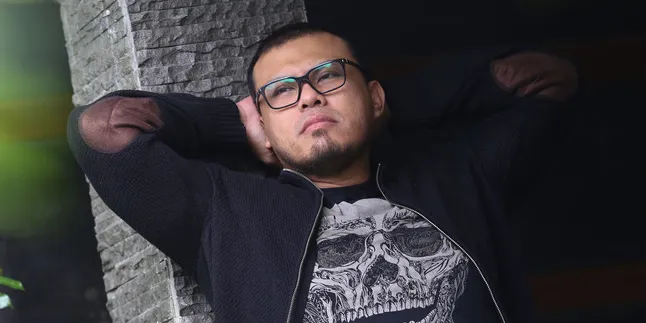 'A COPY OF MY MIND', Potret Politik Negara Dalam Bungkus Romansa