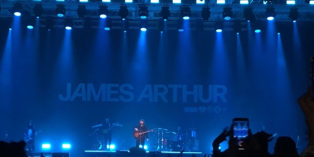 A Thousand Years & Rewrite The Stars Becomes Special Songs in James Arthur's Concert in Jakarta