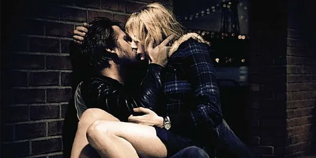 'BLUE VALENTINE', Ketika Cinta Mulai Memudar 'BLUE VALENTINE', Ketika Cinta Mulai Memudar
