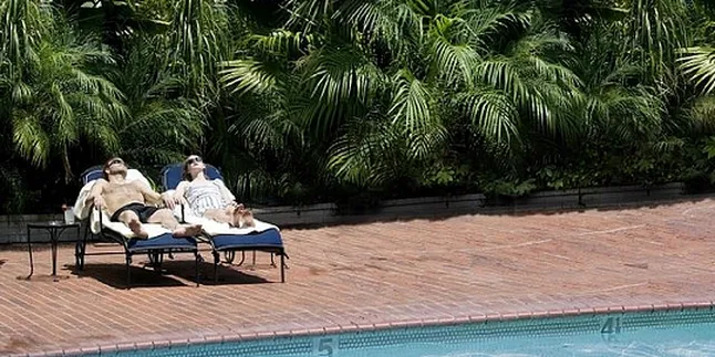 'SOMEWHERE', Mencari Makna Hidup Sesungguhnya