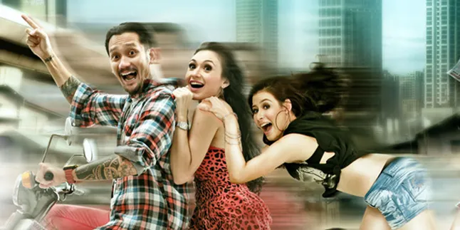 'PEREMPUAN-PEREMPUAN LIAR', Pencari Kebebasan