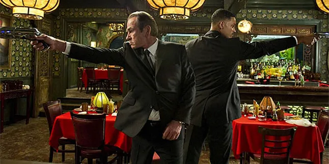 'MEN IN BLACK 3', Perjalanan ke Masa Lalu