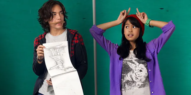 [Review] 'PERAHU KERTAS', Pertautan Radar Kugy dan Keenan