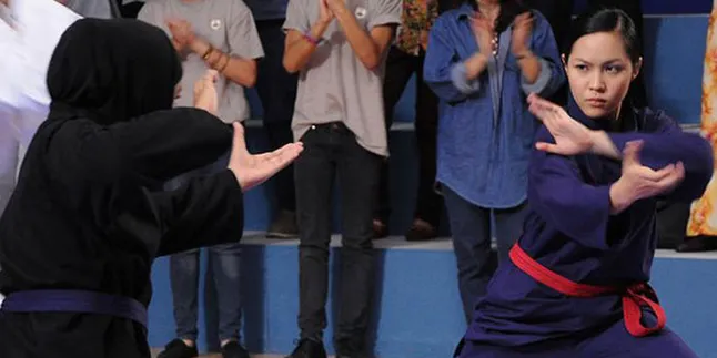 Perjuangan Merebut Cinta Lewat Silat