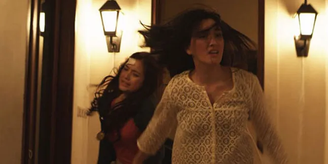 [Review] 'RUMAH KENTANG', Teror Kelam Tak Berujung