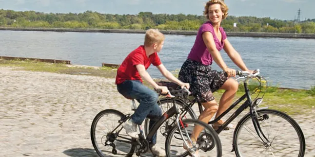 [Review] 'THE KID WITH A BIKE', Usaha Anak Menemukan Hati Sang Ayah