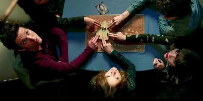 Teror Papan Permainan Berhantu