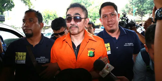 Aa Gatot Jalani Pemeriksaan Terkait Senjata Api dan Satwa Liar Aa Gatot Jalani Pemeriksaan Terkait Senjata Api dan Satwa Liar
